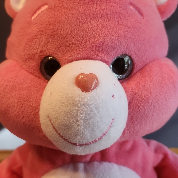 Love-a-lot carebears 2019 Valentine day hearts - Picture 3 of 8